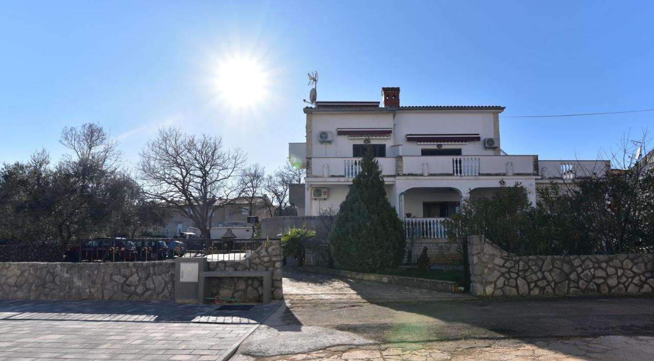 Apartments Matthew & Oscar Porat  Exterior photo